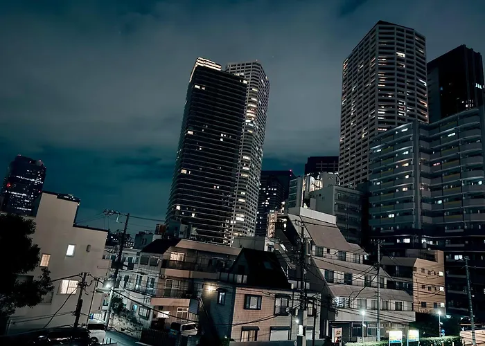 Home Shinjuku West302